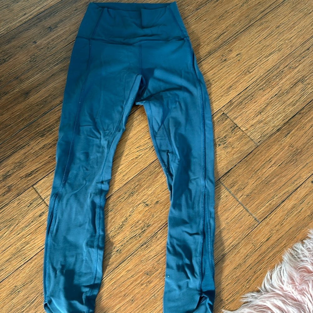 Lululemon 23” capri/leggings